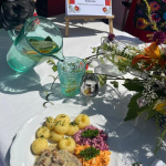 JJedna wyróżnionych potraw "Polędwiczki w sosie kurkowym" przygotowana przez  Koło Gospodyń Wiejskich Grębocice  podczas I Etapu konkursu kulinarnego Bitwa Regionów w Górze