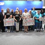 Laureaci konkursu: Koło Gospodyń Wiejskich  w Podlesiu, Koło Gospodyń Wiejskich w Błażejewie oraz Koło Gospodyń Wiejskich w Przebędowie