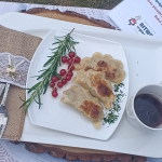 Zwycięska potrawa konkursowa Koła Gospodyń Wiejskich Wołkowianki - kresowe pierożki z kaczym nadzieniem Babci Stasi.