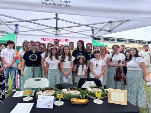 II miejsce KGW Machowianki z pasją w Machowej za potrawę Borowikowy Raj w galicyjskim gulaszu  Babci Reni w winnej odsłonie